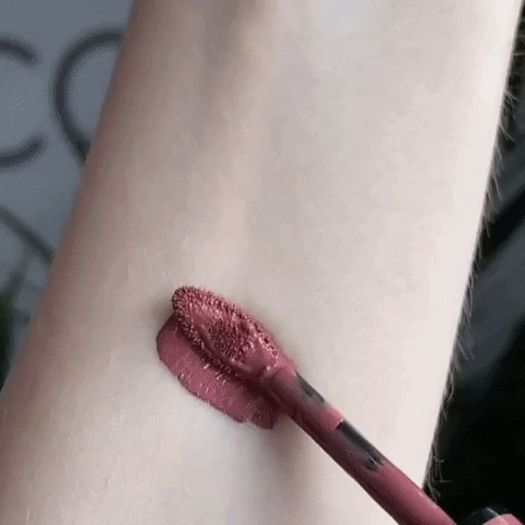 🎊🔥🫦SET DE 5 LABIALES DOBLE EFECTO GLAMOUR INFINITO💯🫦🎊