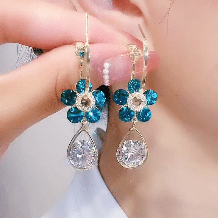 ✨Pendientes  Flor De Cristal💫