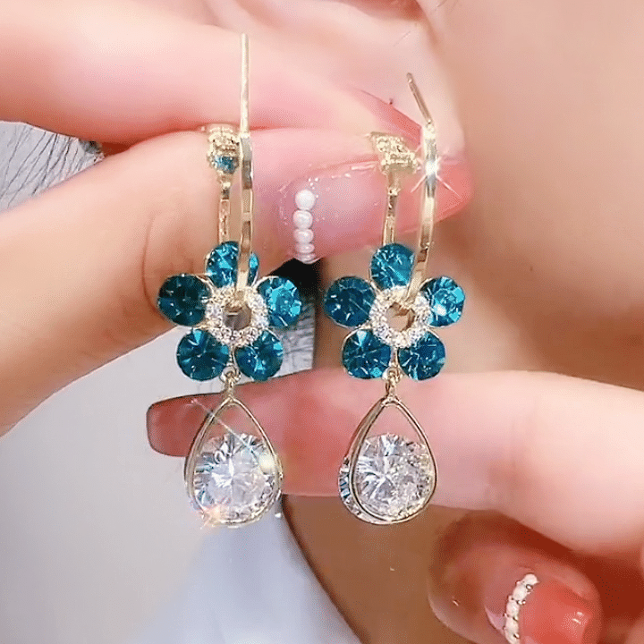 ✨Pendientes  Flor De Cristal💫